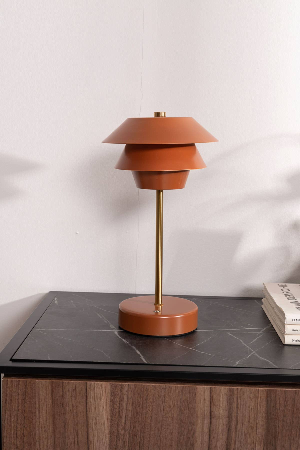 Poul hordozható lámpa